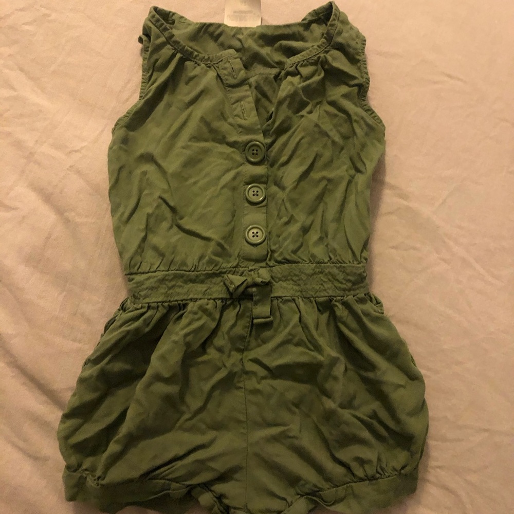 Olive green short jumper